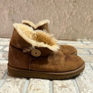 UGG Mini Bailey Button Boots
